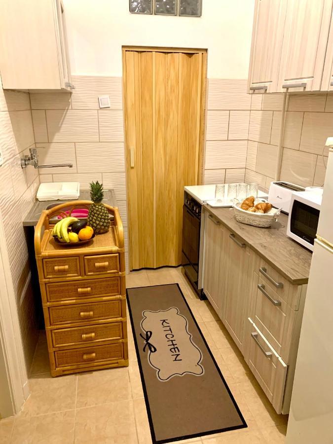 Ararat Apartman Boedapest Buitenkant foto